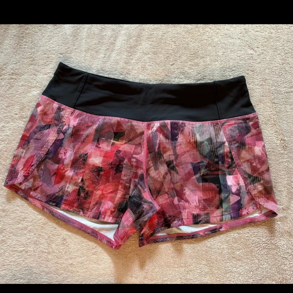 Lululemon Women’s Run Time Pink purple Floral Size 6
